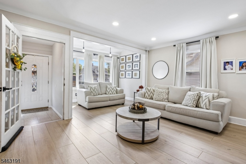 17 Weston Street Nutley NJ 07110