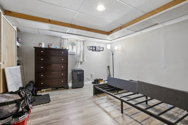 17 Weston Street Nutley NJ 07110