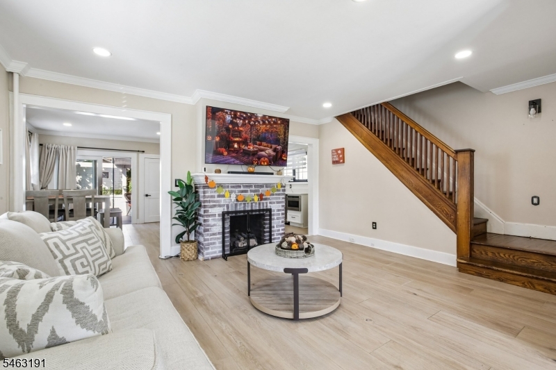 17 Weston Street Nutley NJ 07110