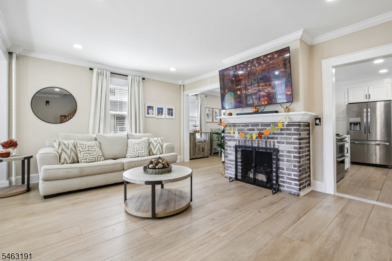 17 Weston Street Nutley NJ 07110
