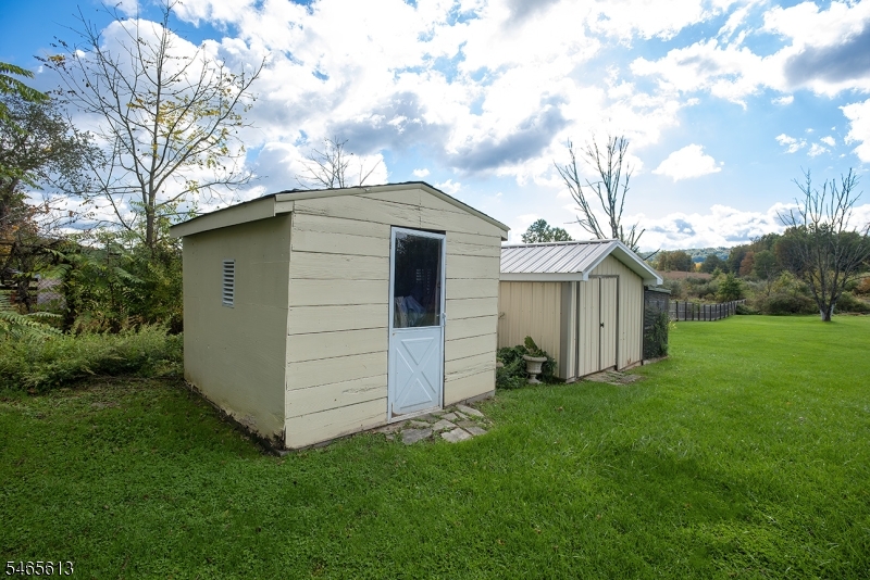 369 County Road 565 Wantage NJ 07461