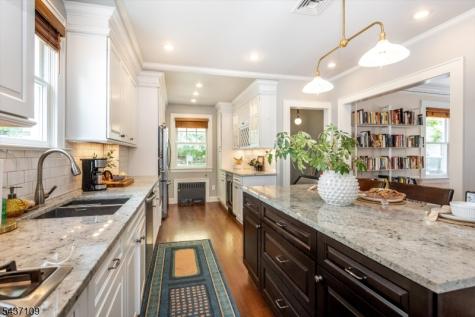9 Amherst Court Maplewood NJ 07040
