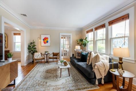 9 Amherst Court Maplewood NJ 07040