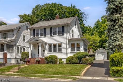 9 Amherst Court Maplewood NJ 07040