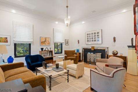 48 Pleasant Avenue Upper Saddle River NJ 07458