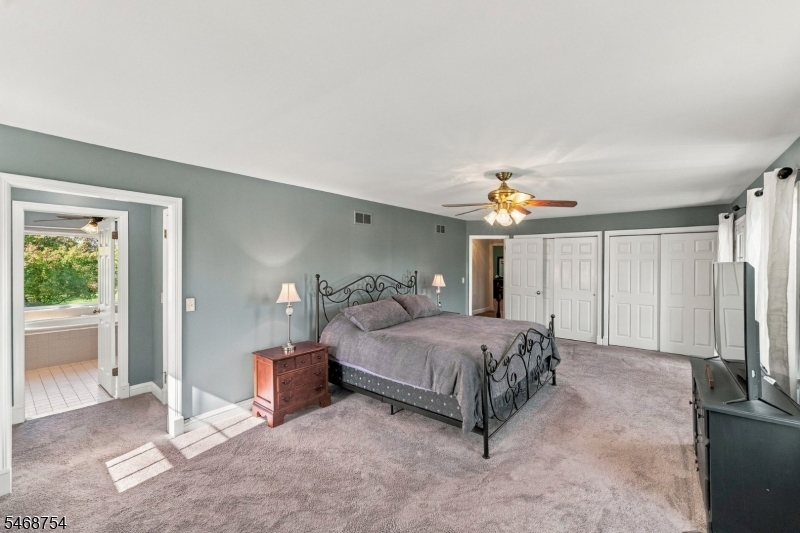 1 Bridle Lane Washington NJ 07882