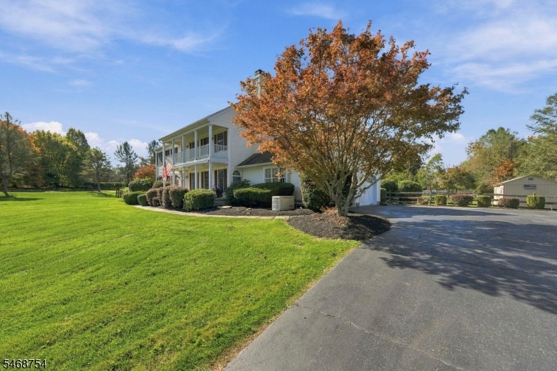 1 Bridle Lane Washington NJ 07882