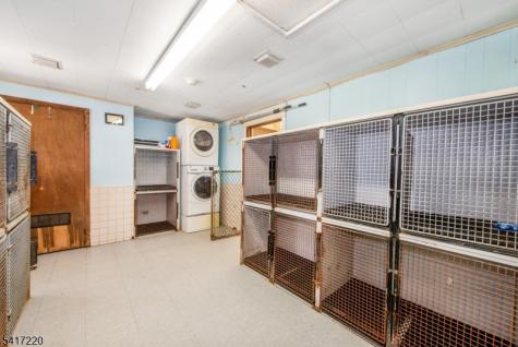 8 Stonehedge Lane Byram NJ 07821