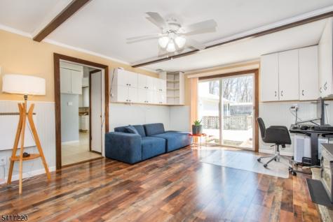 8 Stonehedge Lane Byram NJ 07821