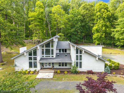 9 North Star Drive Clinton NJ 08801