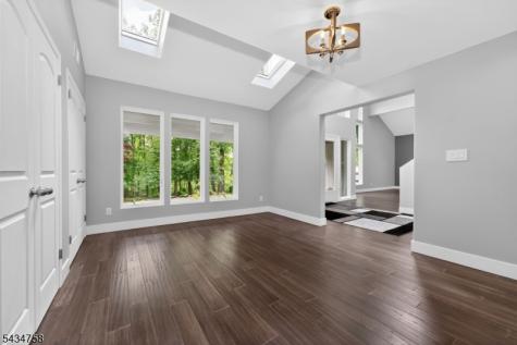 9 North Star Drive Clinton NJ 08801