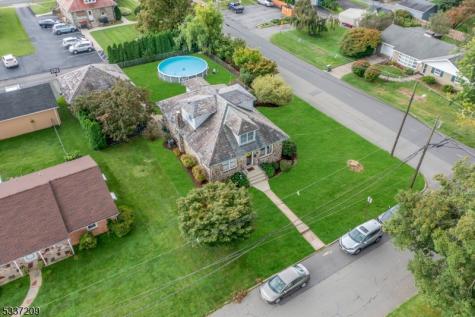 122 Aurora Street Lopatcong NJ 08865