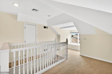 122 Aurora Street Lopatcong NJ 08865