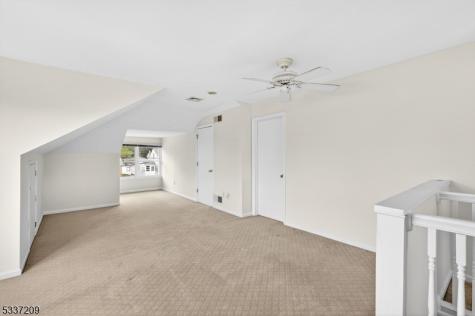 122 Aurora Street Lopatcong NJ 08865