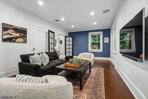 22 Undercliff Road Millburn NJ 07041