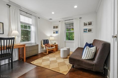 22 Undercliff Road Millburn NJ 07041