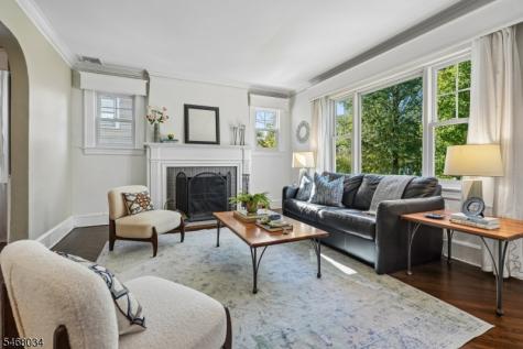 22 Undercliff Road Millburn NJ 07041