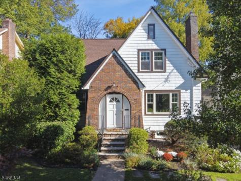 22 Undercliff Road Millburn NJ 07041