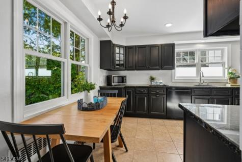 22 Undercliff Road Millburn NJ 07041