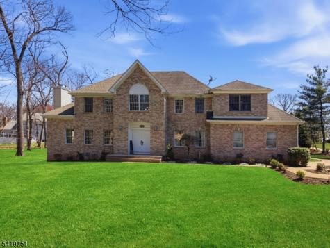 28 Woodshire Terrace Montville NJ 07082
