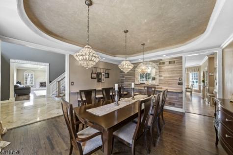 28 Woodshire Terrace Montville NJ 07082