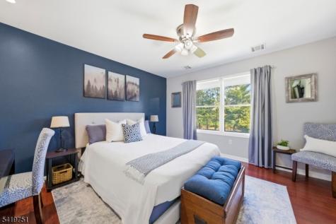 28 Woodshire Terrace Montville NJ 07082