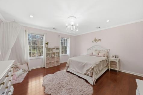 28 Woodshire Terrace Montville NJ 07082