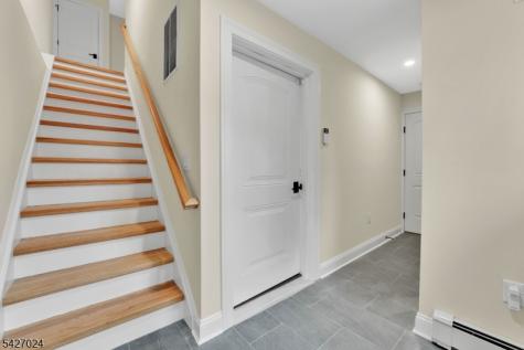 182 East 25th Street Paterson NJ 07514
