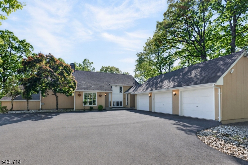 1530 Mountain Top Road Bridgewater NJ 08807