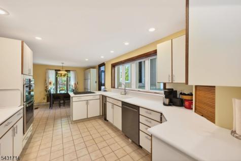 1530 Mountain Top Road Bridgewater NJ 08807