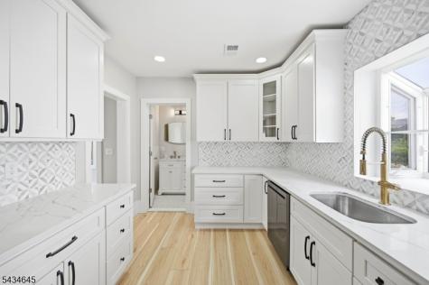 9 Morton Street Morristown NJ 07960