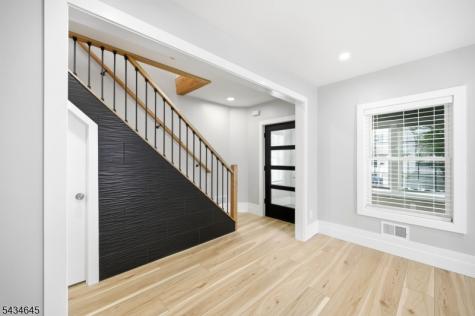 9 Morton Street Morristown NJ 07960