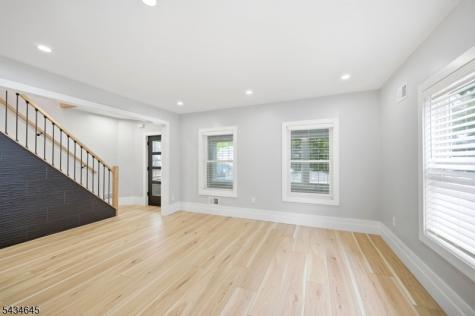 9 Morton Street Morristown NJ 07960