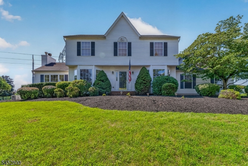 22 Mott Way Raritan NJ 08822