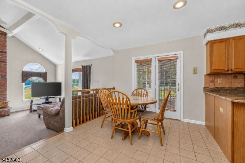 22 Mott Way Raritan NJ 08822
