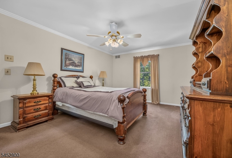 22 Mott Way Raritan NJ 08822