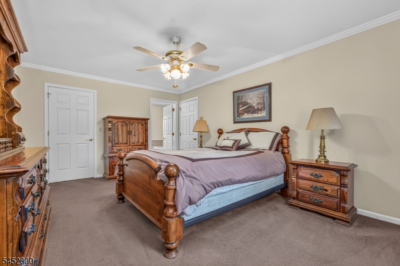22 Mott Way Raritan NJ 08822