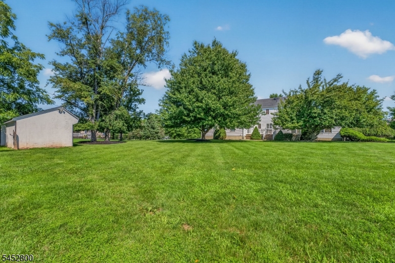 22 Mott Way Raritan NJ 08822
