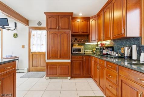 357 Edgewood Road Linden NJ 07036
