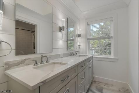 139 Winding Way Cedar Grove NJ 07009