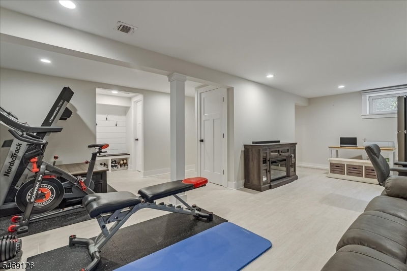 139 Winding Way Cedar Grove NJ 07009