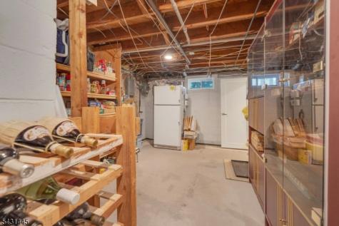 9 Ryerson Avenue Oakland NJ 07436