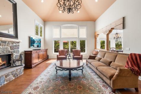 7 Heath Drive Chester NJ 07930