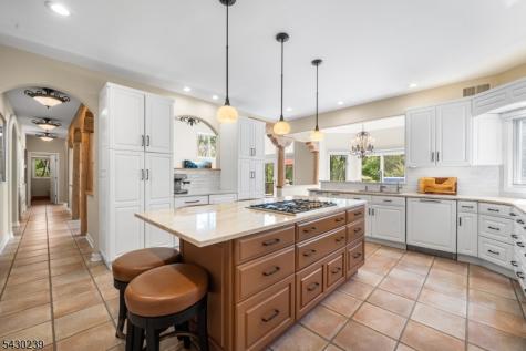 7 Heath Drive Chester NJ 07930