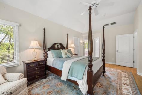 7 Heath Drive Chester NJ 07930