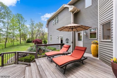 7 Heath Drive Chester NJ 07930