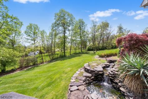 7 Heath Drive Chester NJ 07930