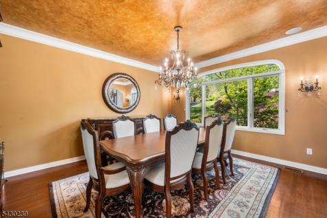 7 Heath Drive Chester NJ 07930