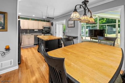 46 Sussex Drive West Milford NJ 07480