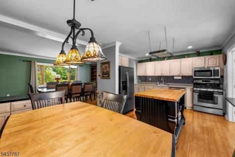 46 Sussex Drive West Milford NJ 07480